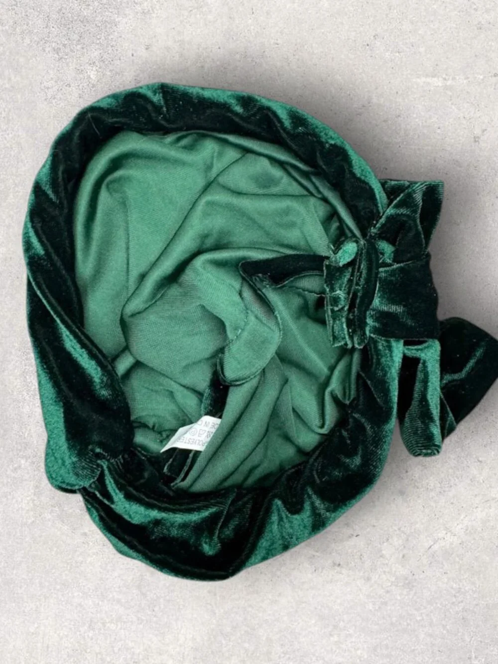 N/A emerald green